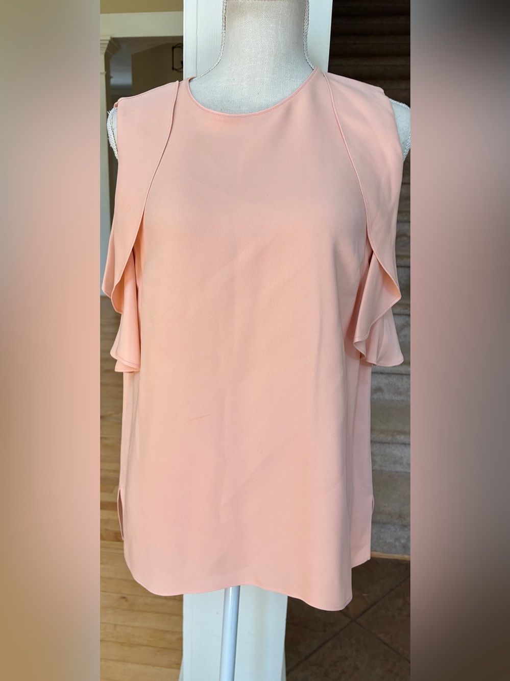 Lafayette 148 New York Silk Peach Ruffle Sleeveless Top